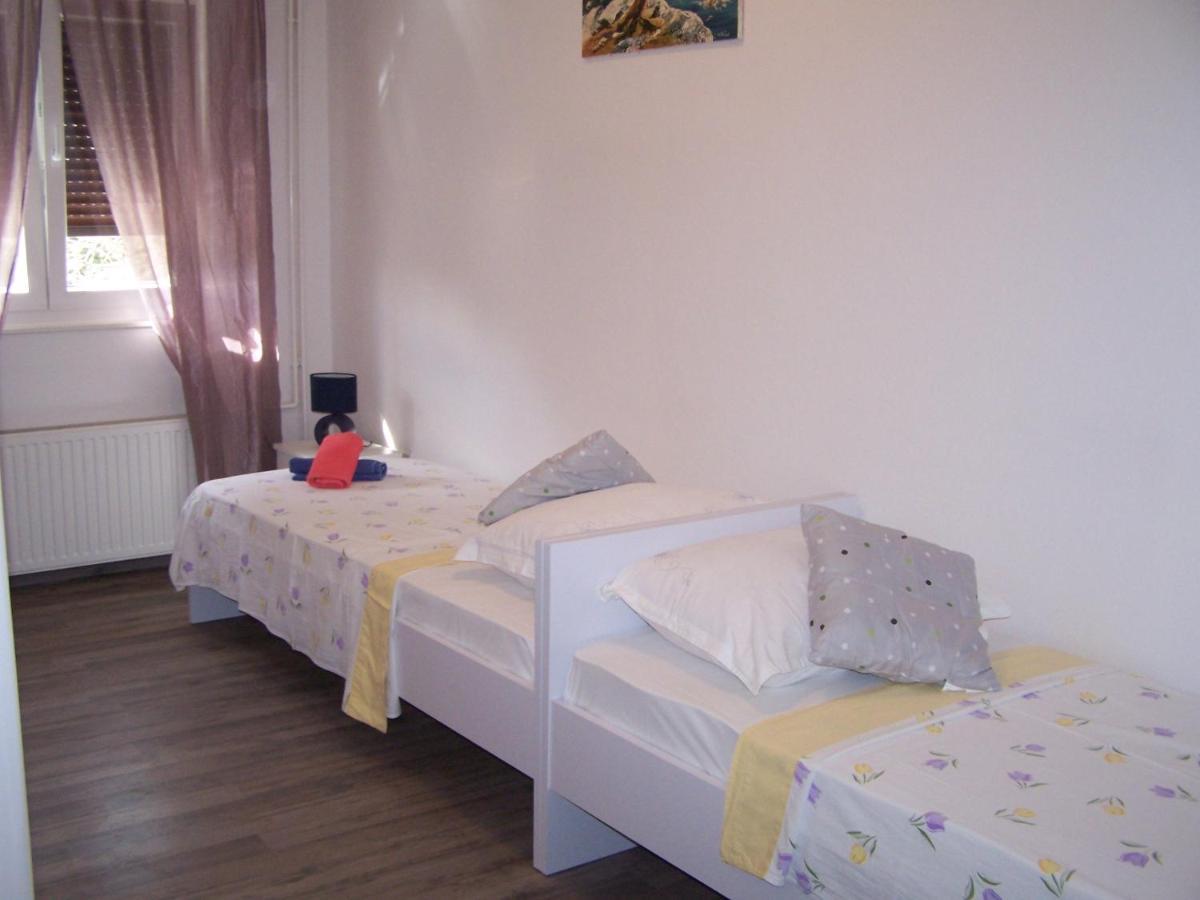 Apartments By The Sea Novalja, Pag - 18154 Kültér fotó